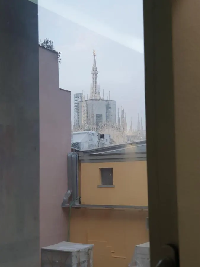 Jewel Apartment Vista Duomo 100M Milan Italy