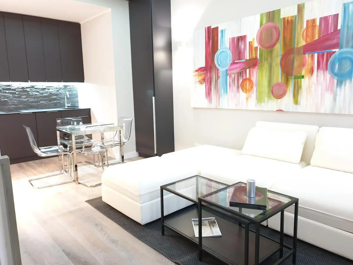Jewel Apartment Vista Duomo 100M Milano Italia